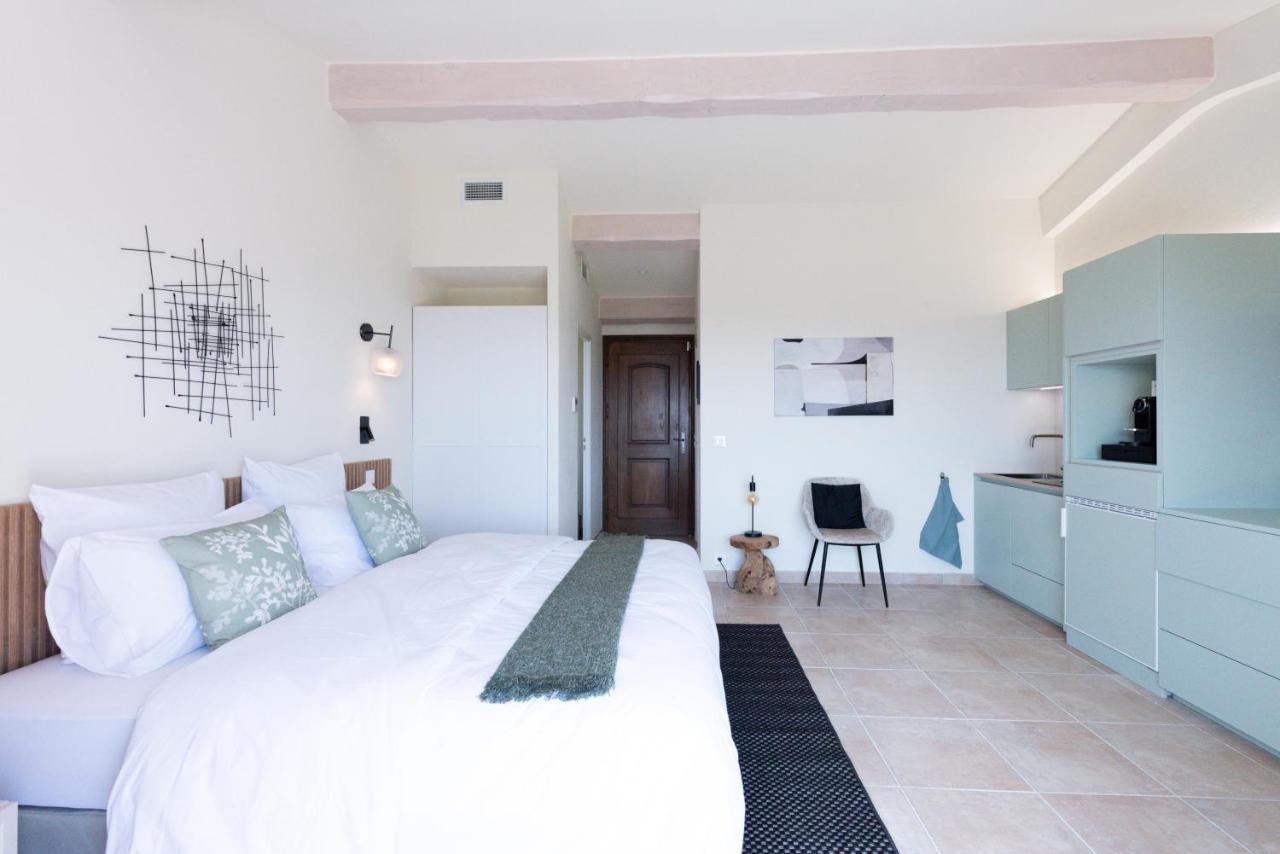 Ferienwohnung Terre D'Orizon Tourrettes-sur-Loup Exterior foto